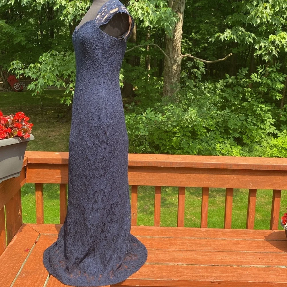 Ralph Lauren, navy lace evening gown,excellent condition, see measurements below - Picture 2 of 16